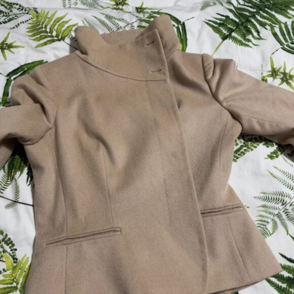 MaxMara 100% Camel Jacket - Picture 8 of 10
